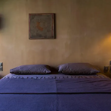 Life Gallery & 5* كورتشي