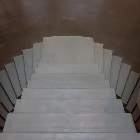 Life Gallery & فندق كورتشي