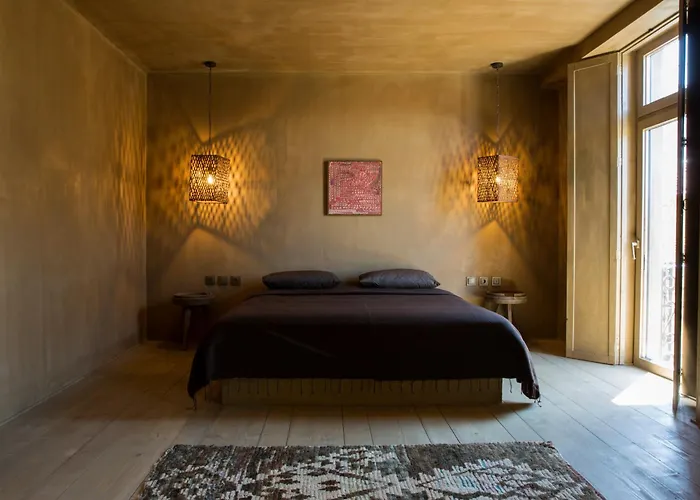 فندق Life Gallery & 5*