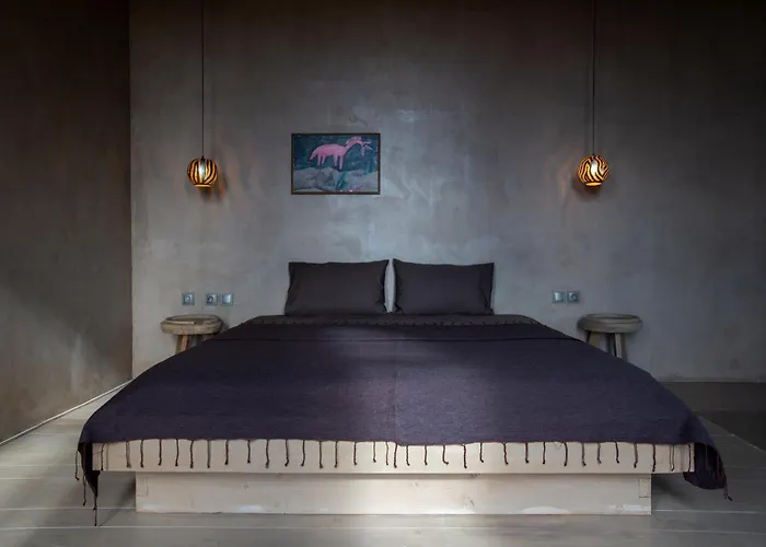 Hotel Life Gallery & 5*