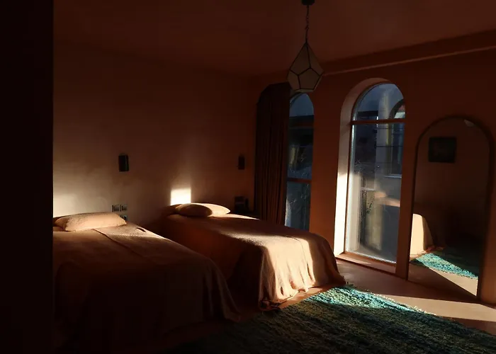 Life Gallery & 5* كورتشي