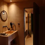 Life Gallery & Hotel Korce
