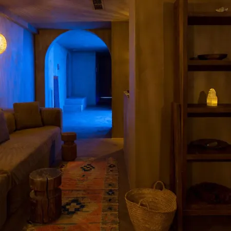 Hotel Life Gallery & Korce