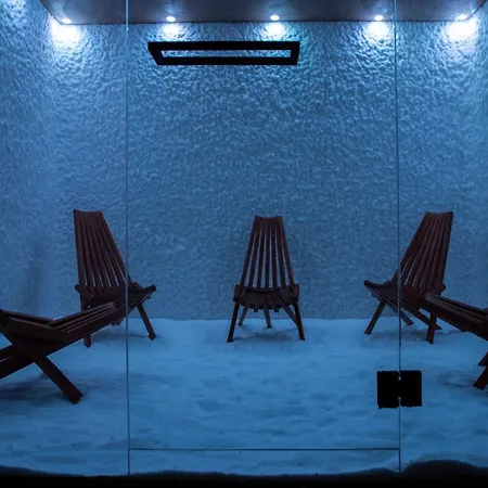 Hotel Life Gallery &