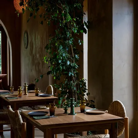 호텔 Life Gallery &