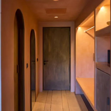 Life Gallery & 호텔 코르처