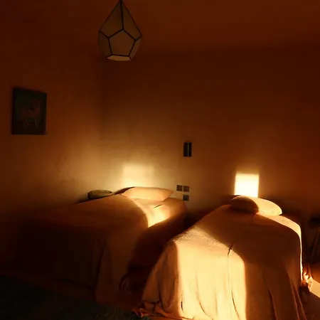 Life Gallery & Hotel 5*