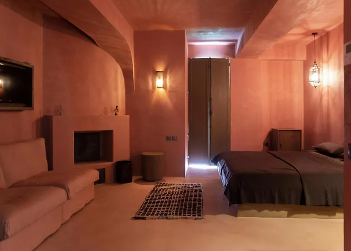 Hotel Life Gallery &