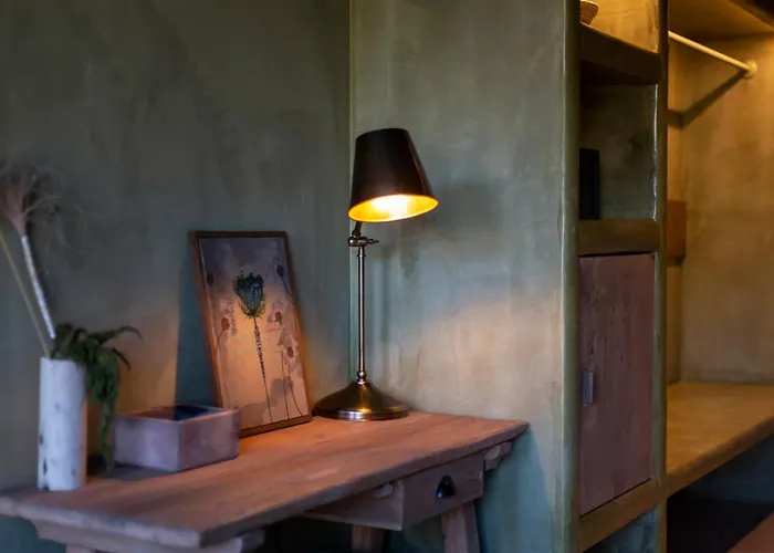 Life Gallery & Hotel Korce