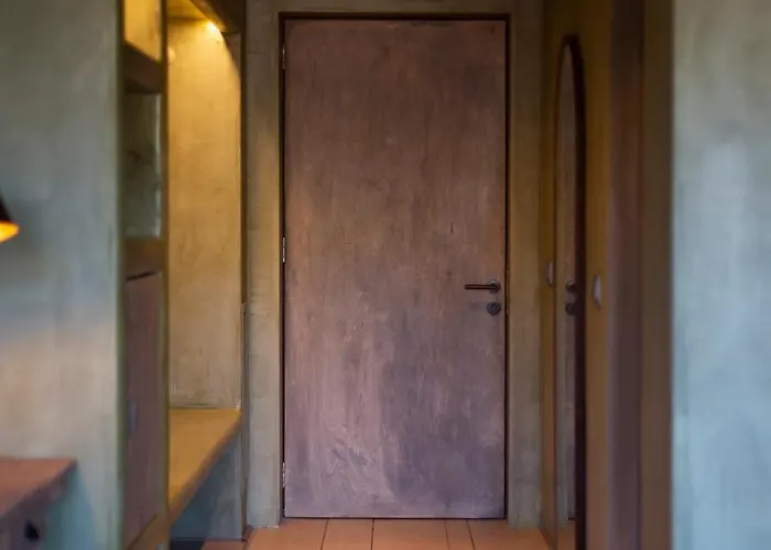 Hotel Life Gallery & Korce