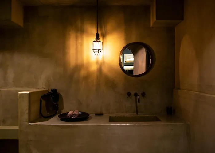 Hotel Life Gallery & 5*