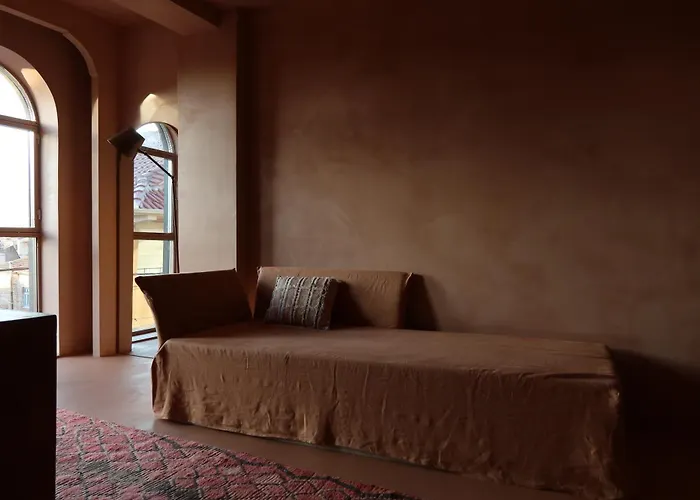 Life Gallery & Korce