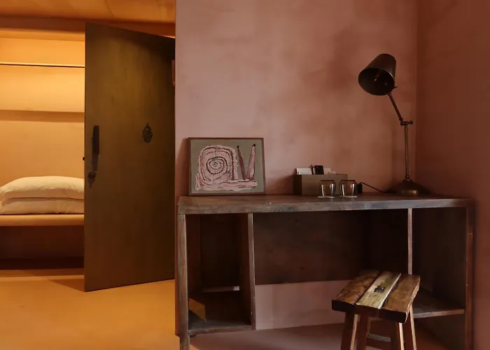 Hotel Life Gallery & Korce